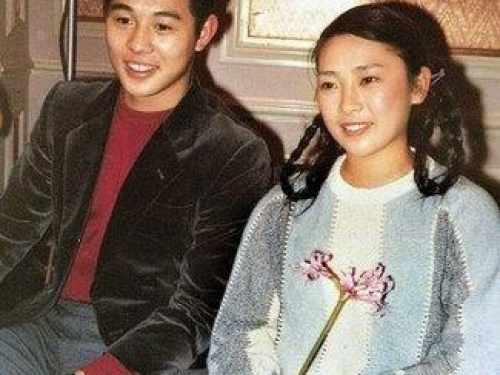 李连杰大女儿即将结婚李连杰大女儿即将步入婚礼殿堂，家庭幸福的见证与期待