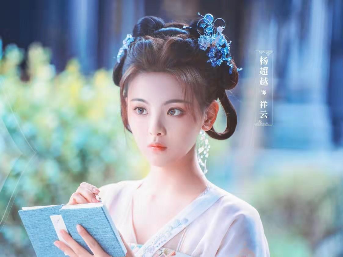 董璇歌手董璇歌手，音乐之路与独特魅力