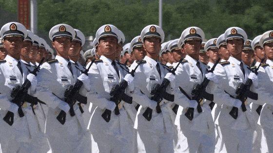 九三阅兵受阅部队开始回撤九三阅兵受阅部队开始回撤，回顾历史，展望未来